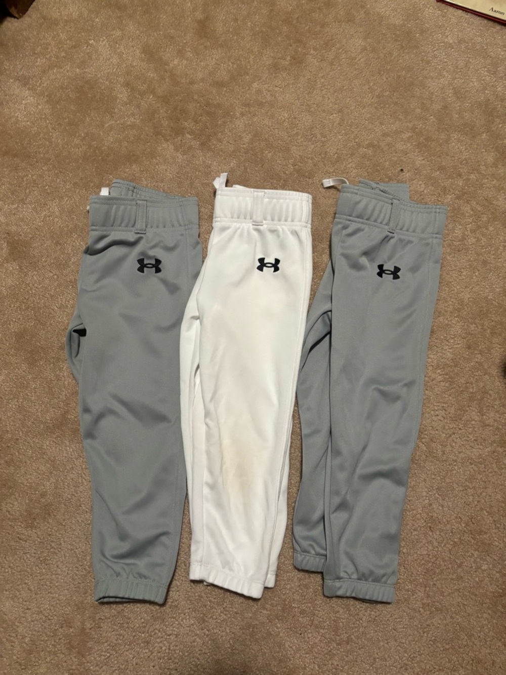 Under Armour baseball pants (3 pair) - Gray & White YXS